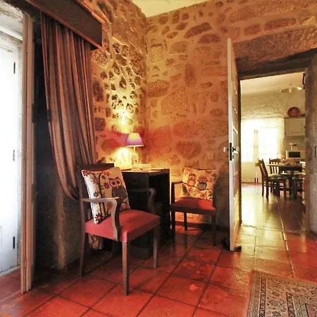 Casa De Pedra, Um Refugio Conhecer O Minho! *